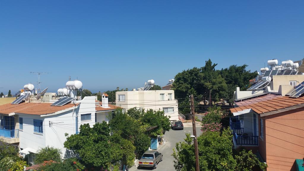 Faneromeni Court Apartment Paphos Exterior photo