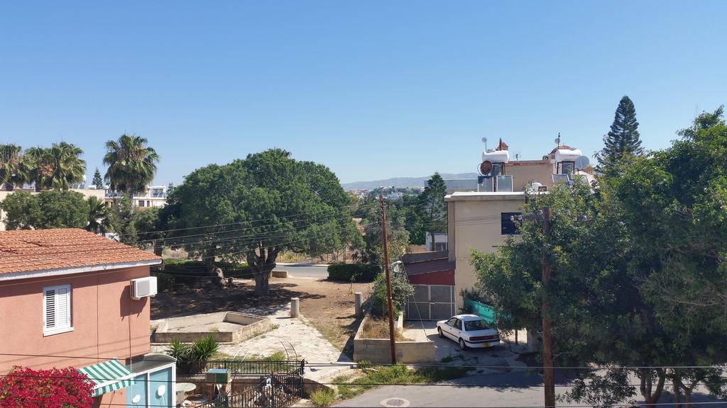 Faneromeni Court Apartment Paphos Exterior photo