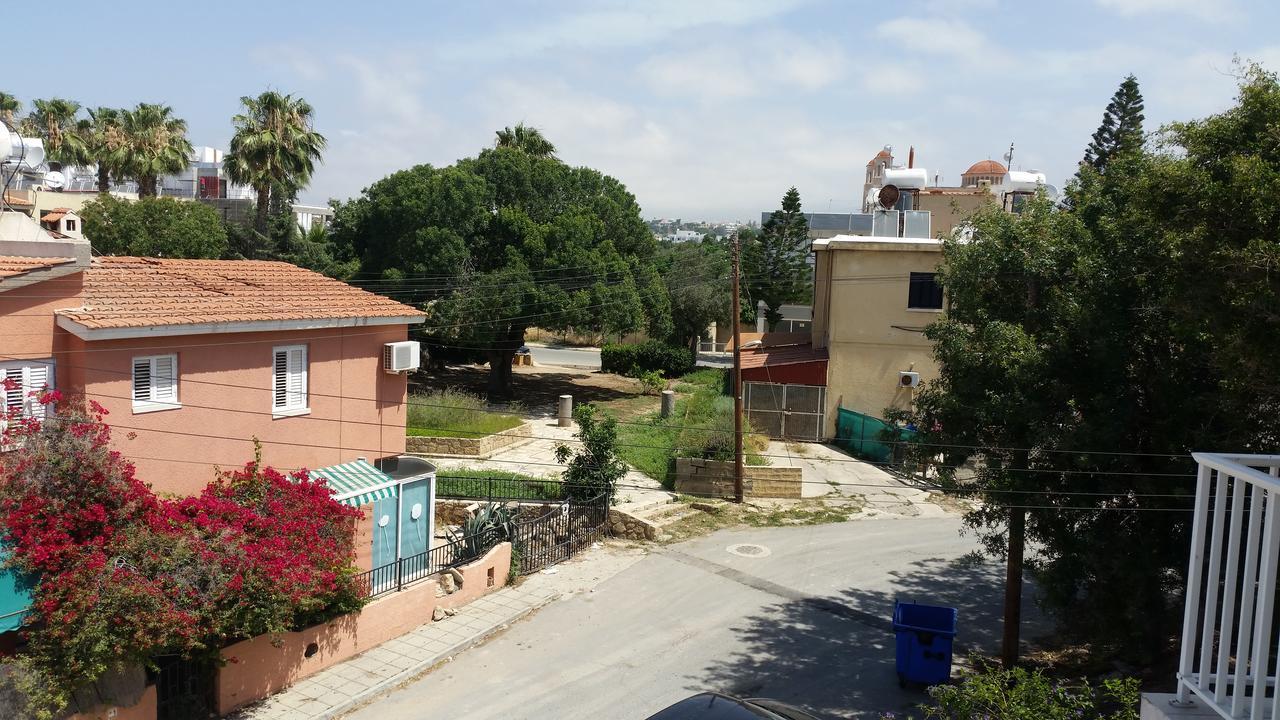 Faneromeni Court Apartment Paphos Exterior photo