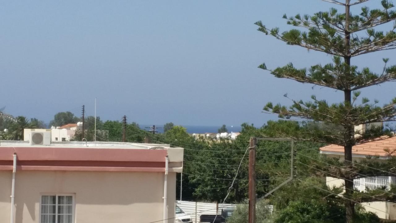 Faneromeni Court Apartment Paphos Exterior photo