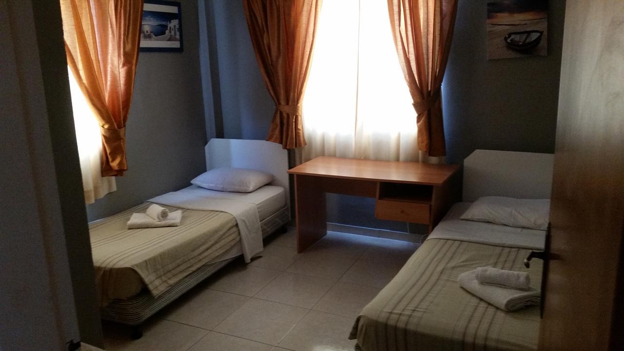 Faneromeni Court Apartment Paphos Exterior photo
